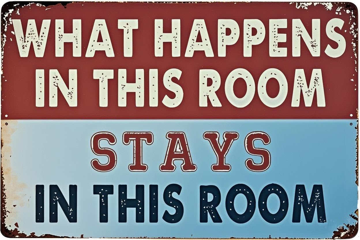 SMAZDFXX Room Signs Man Cave Wall Decor For Men Funny Metal Tin Sign What Happens In This Room Stays In This Room Signs Vintage Dorm Door Decorations For Guys Bedroom Accessories 5.5"x8"