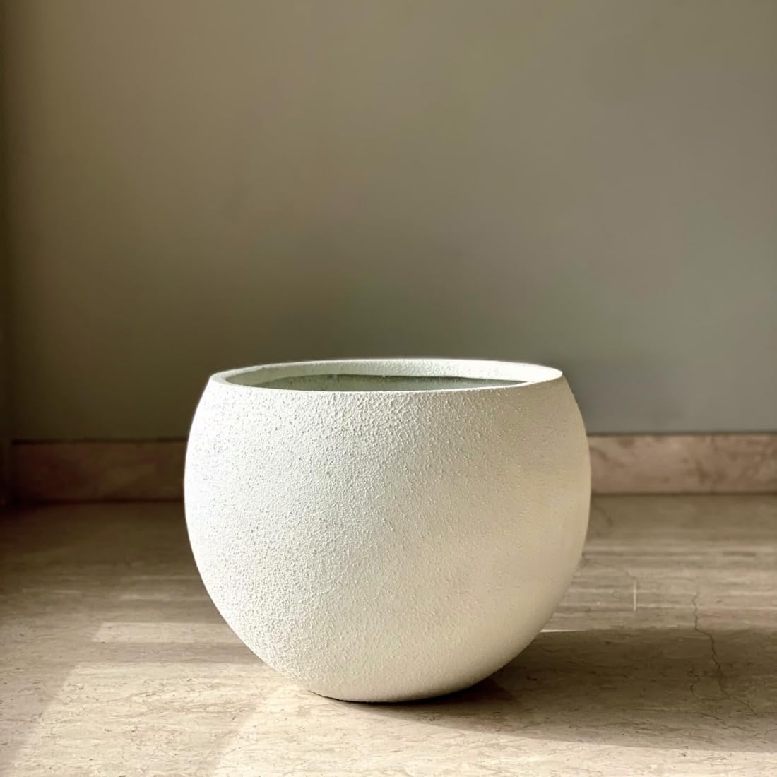 MASON HOME Lithos Planter - Ivory Fiberglass -4