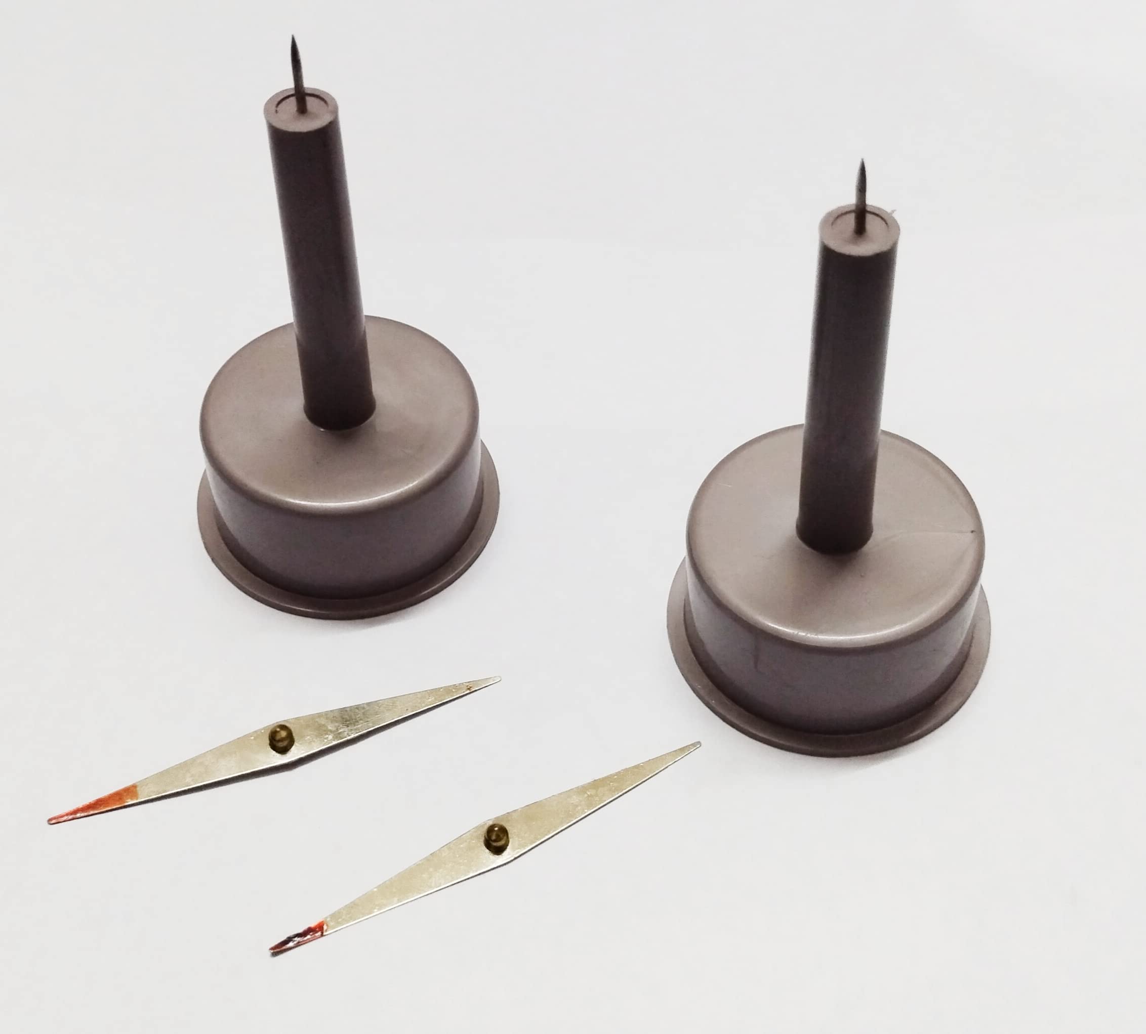 Anand traders Dwij magnetic needle for experiments on magnetism