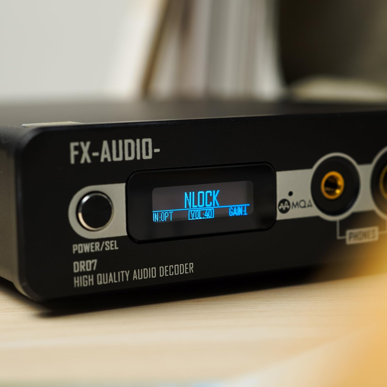 HiFiGo FX-Audio DR07 Desk DAC with Dual AK4493 Chip, All-in-All Bluetooth Headphone Amplifier with Remote Control (Black)