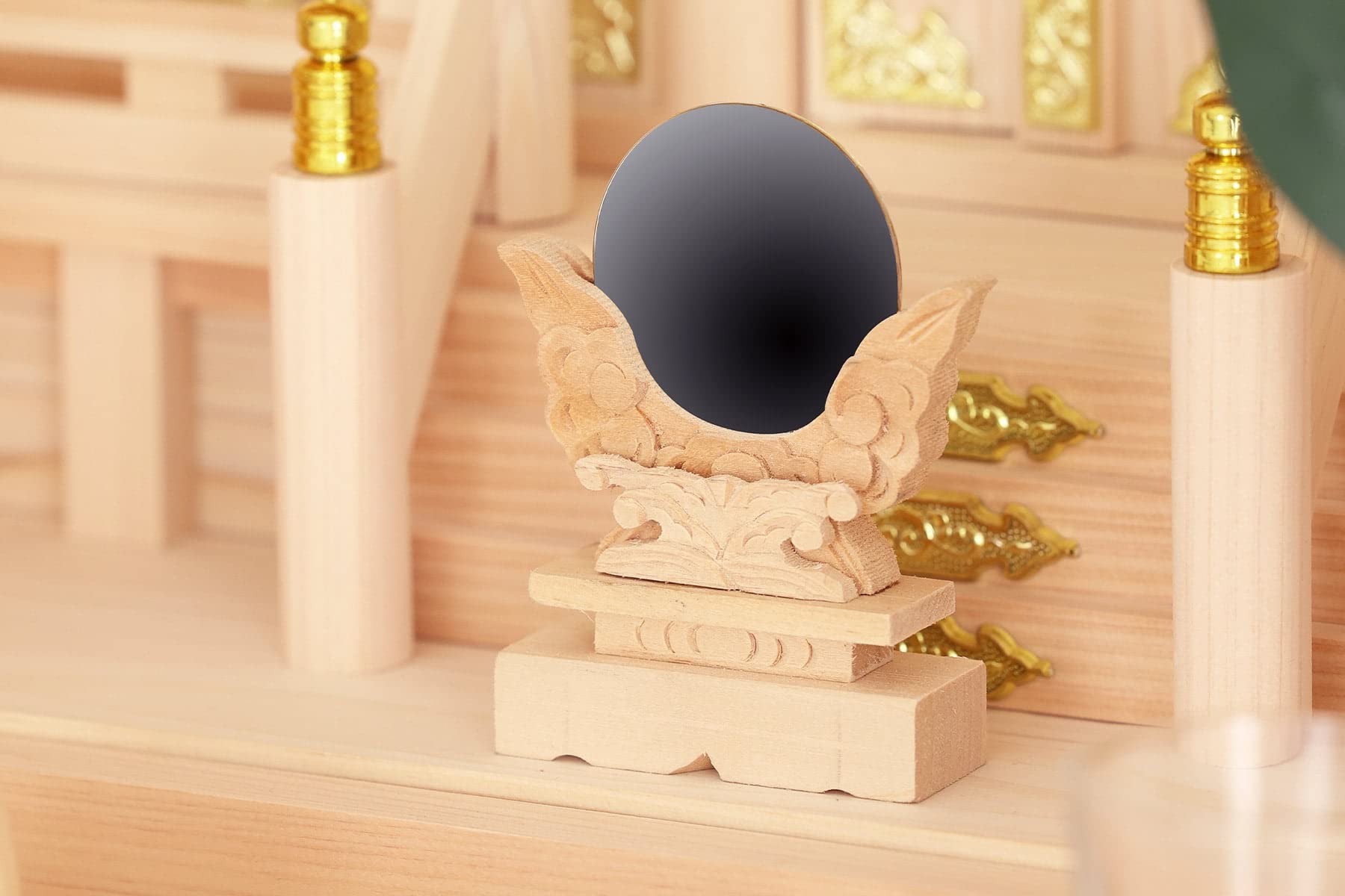 Amazon｜やまこう 神棚 セット 三社 箱宮 16号 眠り龍の社 桧のモダン  