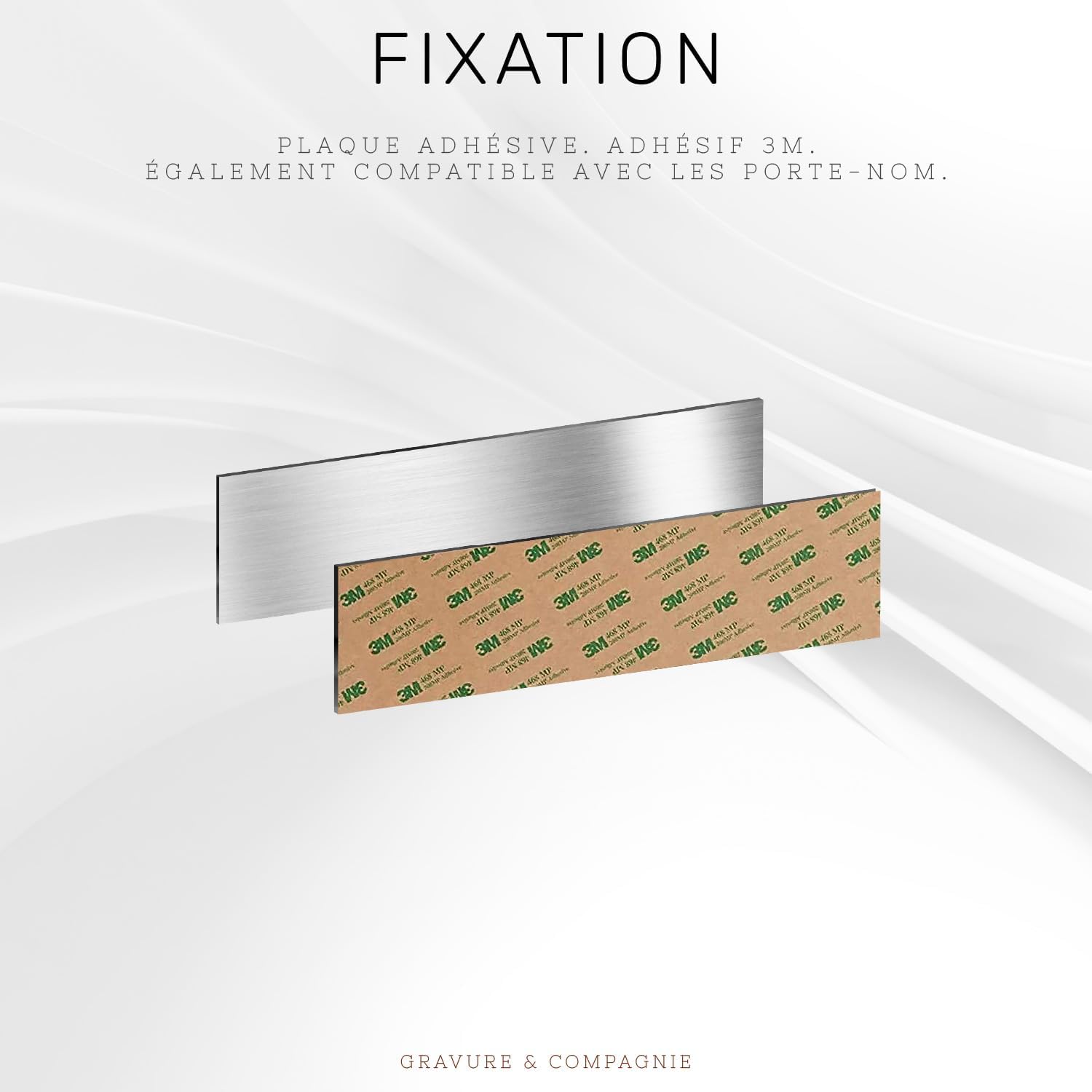 Gravure Concept – Plaque boîte aux lettres personnalisable 1 à 3 lignes, PVC gravé, adhésive 3M, 10 x 2,5 cm, Gris Mat, ultra résistante extérieur - Image détaillée