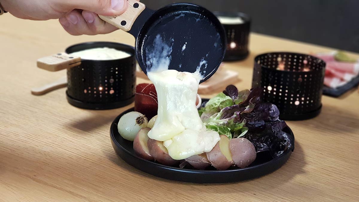 COOKUT - Lumi - Una raclette a lume di candela - Scioglie il formaggio in 3 minuti - A tavola, davanti alla TV o anche durante un picnic - Spatola di legno inclusa - Confezione da 4 apparecchi
