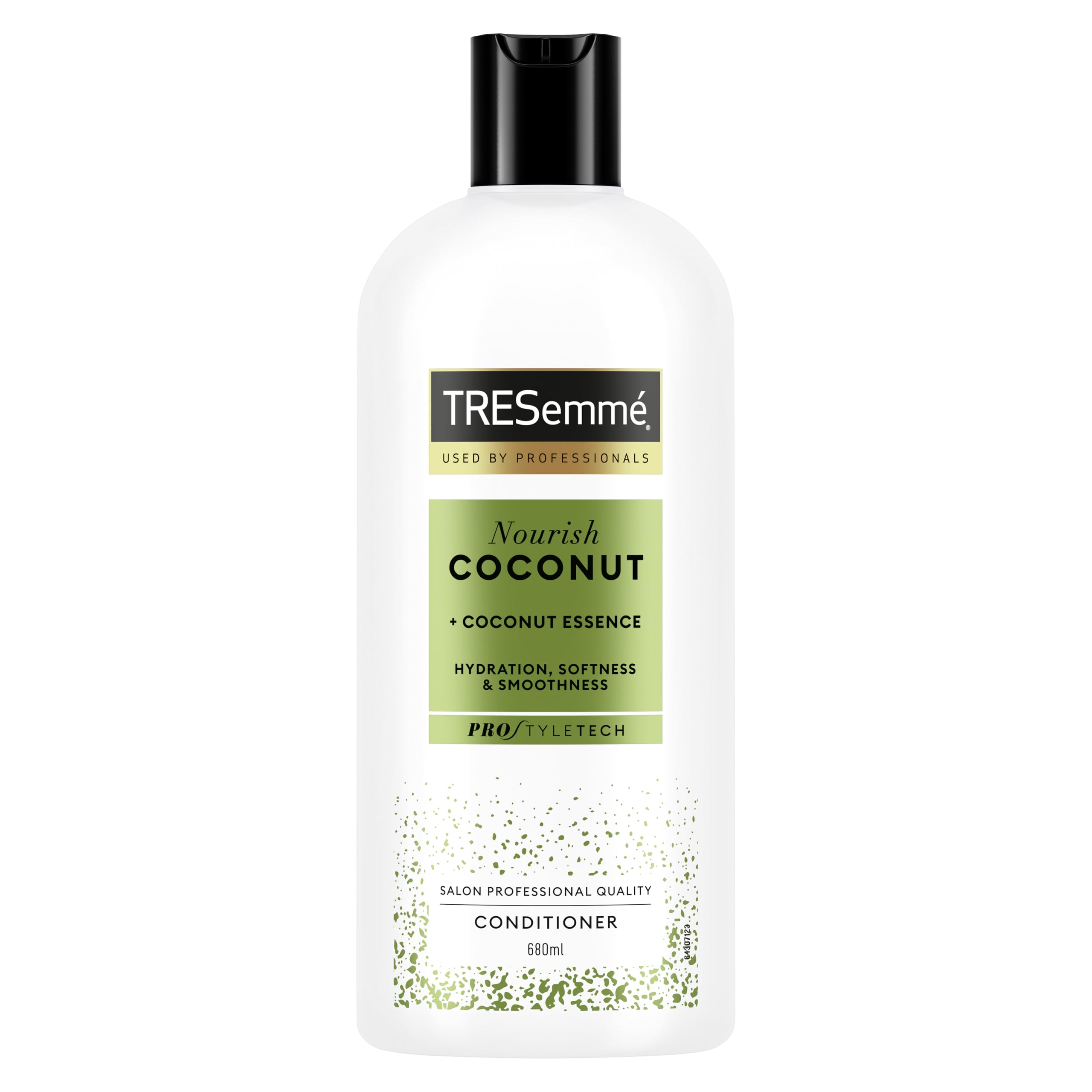 Nourish Coconut Conditioner with coconut essence for hydrated, soft & smooth hair 6x 680 ml