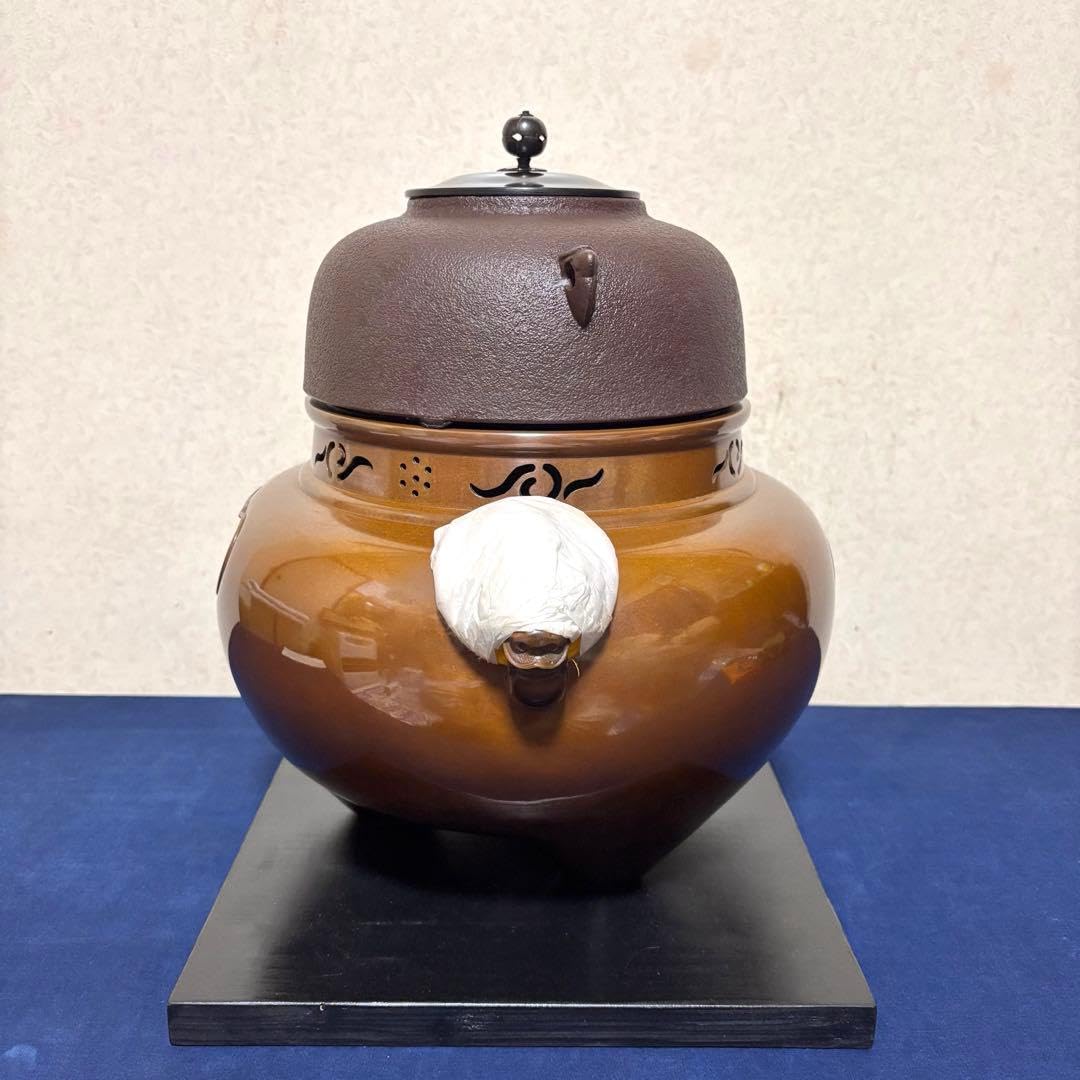 Amazon.co.jp: 風炉 茶釜 電熱器 唐銅鬼面風炉釜 野々田製電熱器 敷板