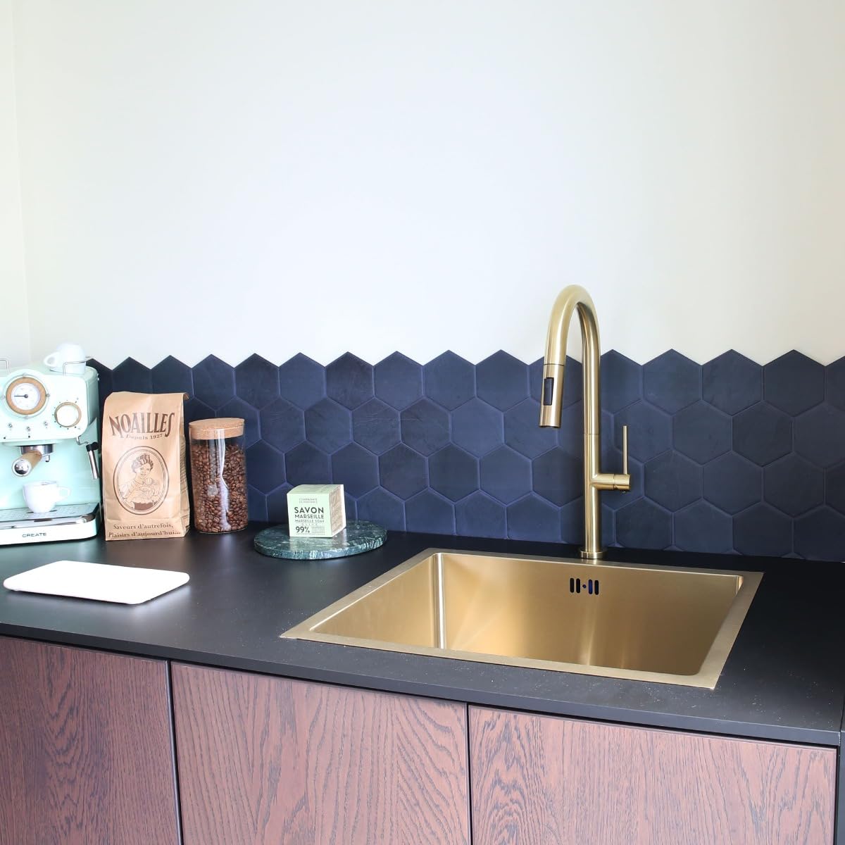 Essebagno Portofino Mezclador de lavabo con teleducha en oro cepillado