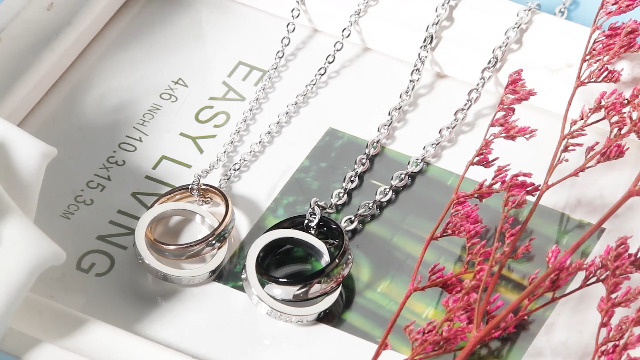 ネックレス ブレスレット リング のセット購入でオシャレに♪ ハードウェア 男女 Amazon | [Oidea] ペアネックレス カップルブレスレット 恋人お