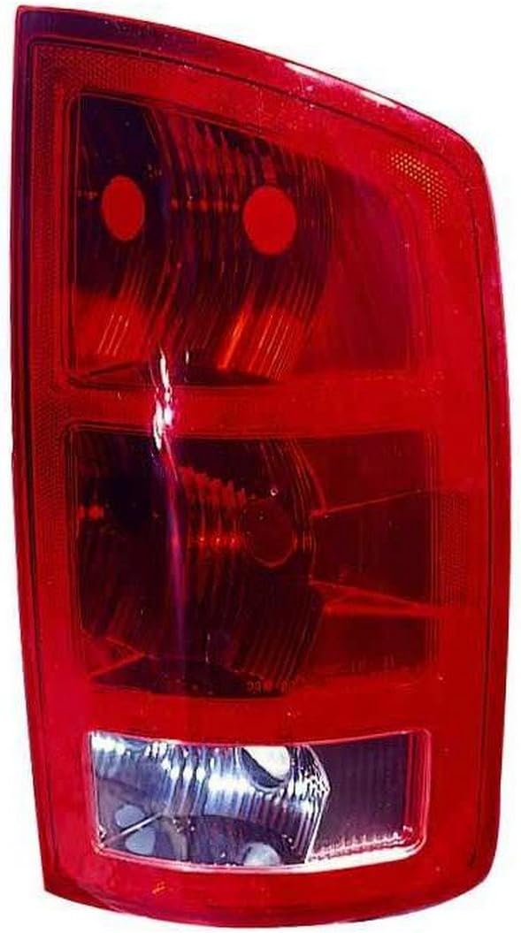 Dodge Ram Pickup 1500 02-06 / R1500 MEG CAB / R2500 / R3500 05-06 Tail Light Unit RH USA Passenger Side