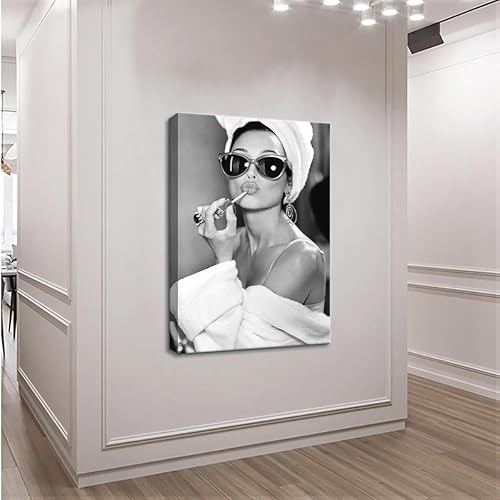 Miniatura 6 de Kreezi Audrey Hepburn - Arte de pared, impresiones en lienzo en blanco y negro, arte moderno para dormitorio y baño, decoración de pared glamorosa,