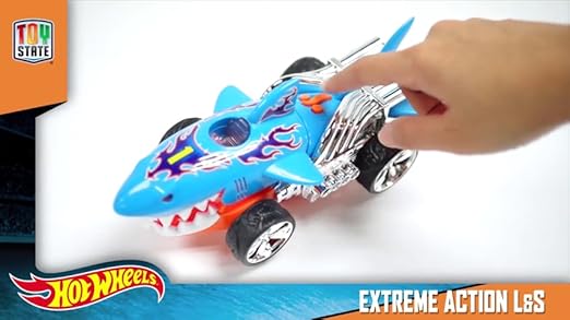 hot wheels extreme action light and sound sharkruiser