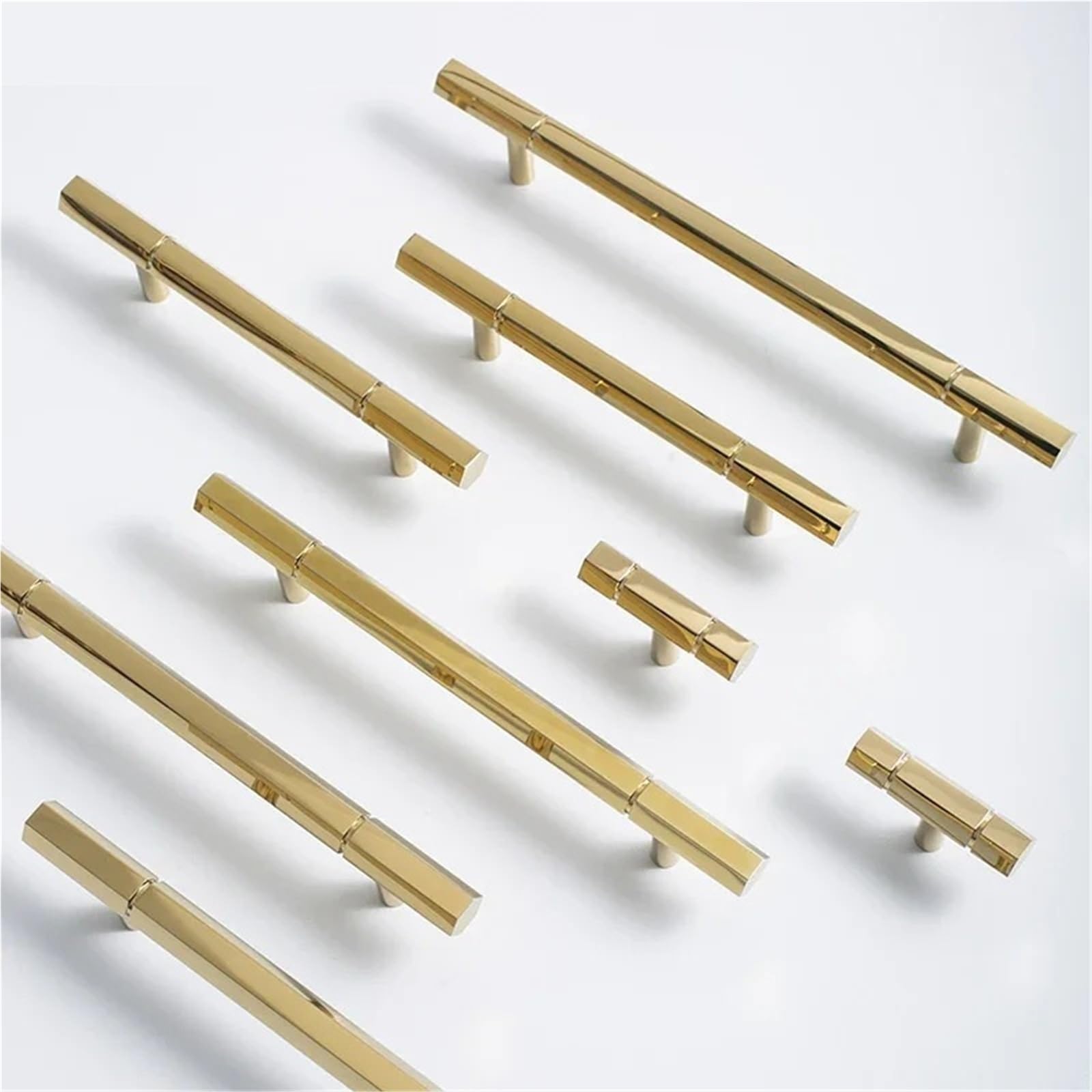 Poignée en T en laiton massif C-3430-160 pour rehausser le style de vos meubles de cuisine
