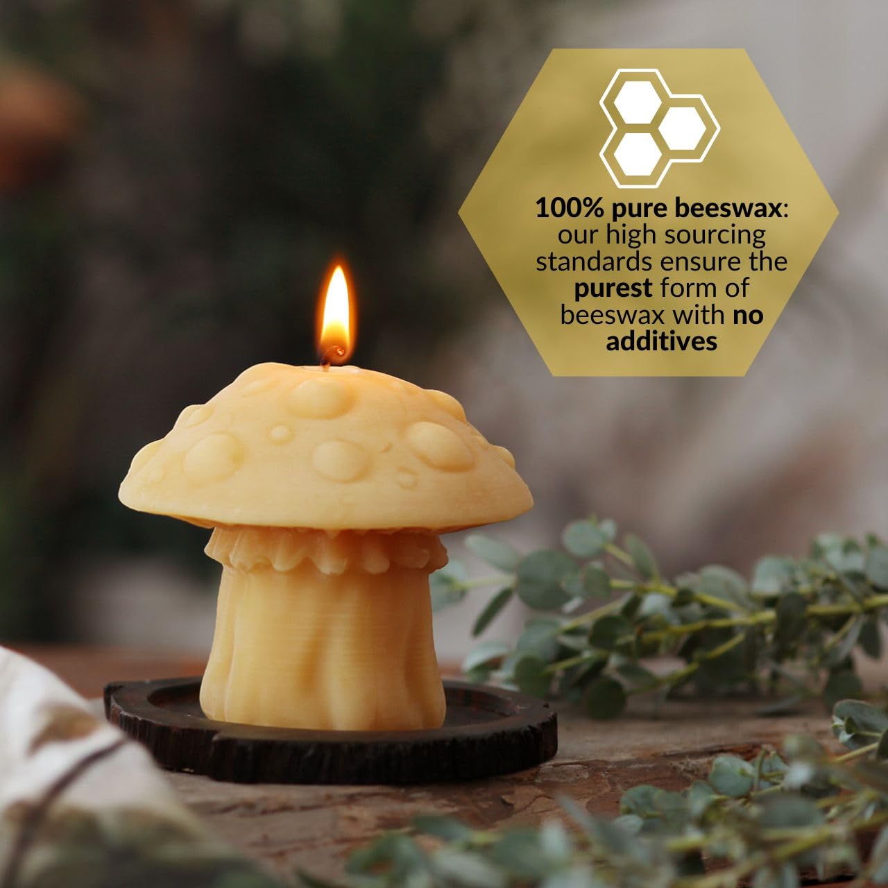 Big Dipper Wax Works Candela a forma di fungo Amanita in cera d'api, decorazione artigianale scolpita delle fiabe, 100% pura cera d'api, non profumata, combustione 24 ore, ecologica per autunno e