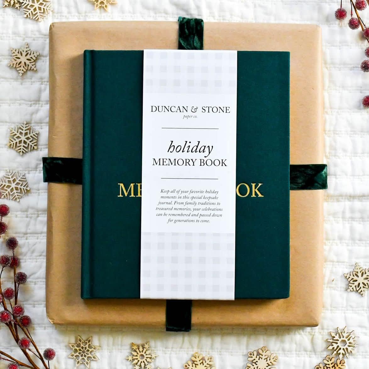 Holiday Memory Book - Linen Photo Scrapbook Album for Thanksgiving & More - Photo Journal Keepsake for Family Traditions (Emerald, 105 Pages)