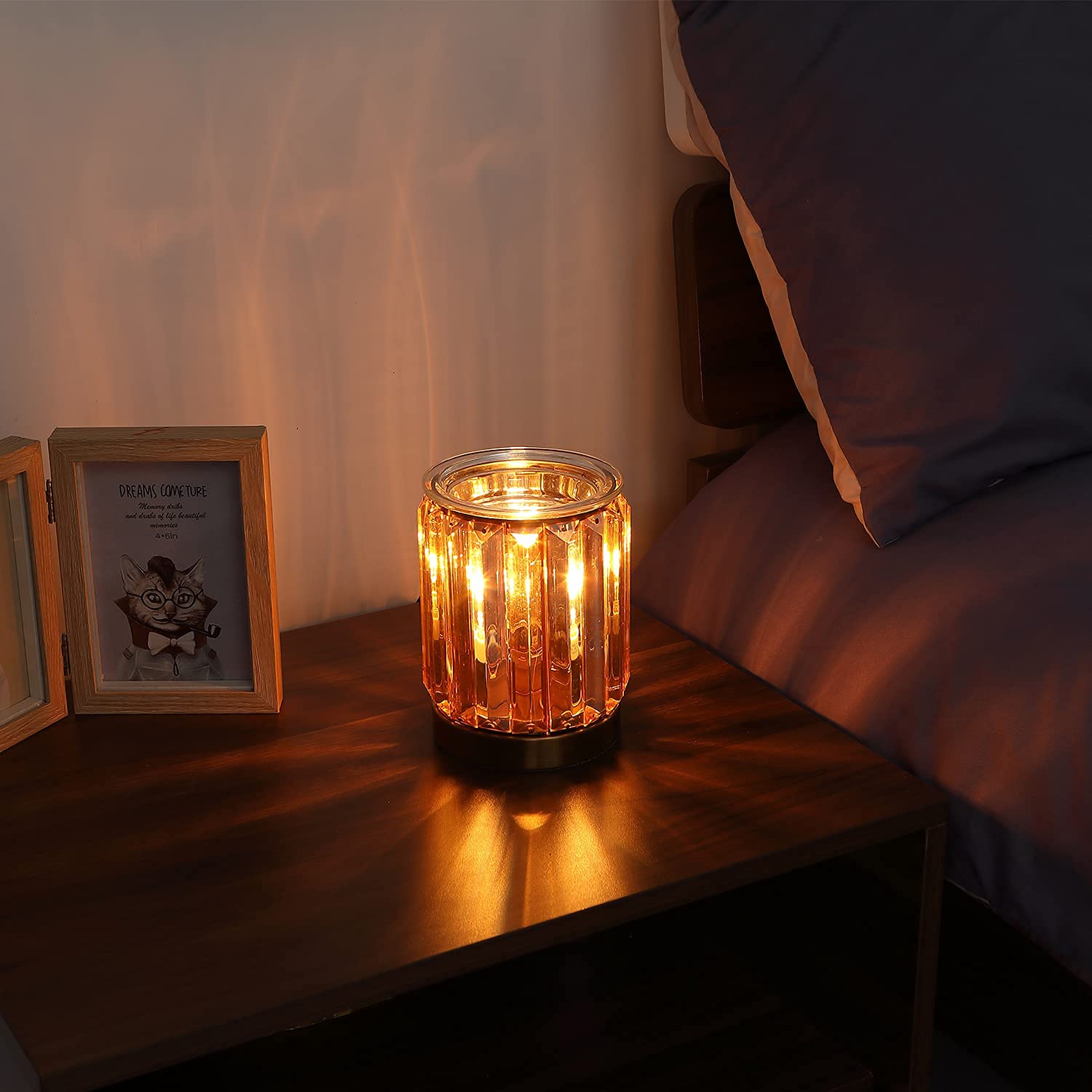 Melting Heater Electric Burning Wax Burner Electric Essential Oil Warmer Incense Wax Melt Warmer Night Light Aroma Decorative Lamp for Gifts & Decor(Golden) | Essential Oil Warmer, Wax Burner Lamp for Home Decor, Gifts, Melts Wax Cubes with Long-Lasting Fragrance