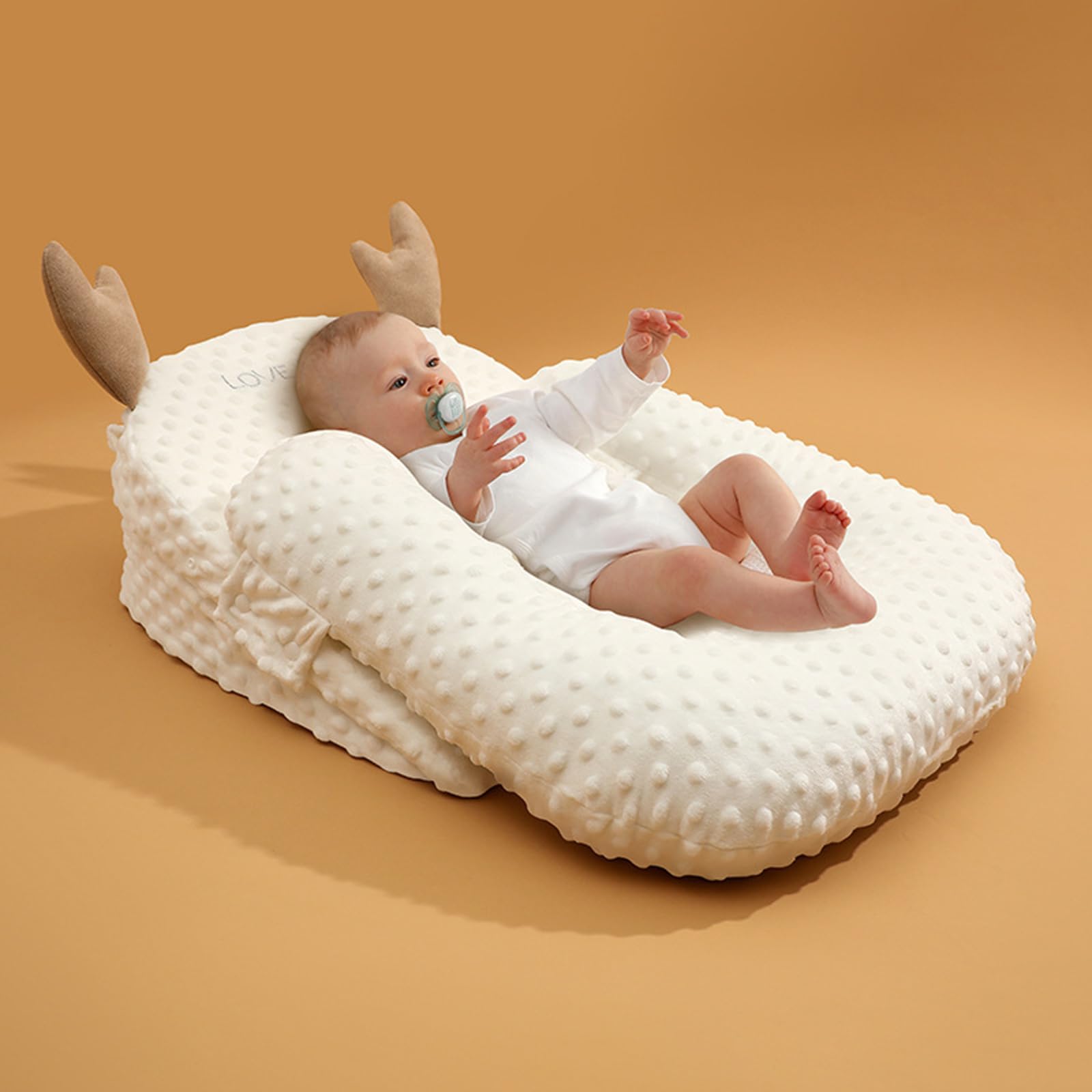 Coussin d'allaitement doux et respirant pour nouveau-né avec coussins compensés pour réduire les crachats (blanc perle, taille unique)
