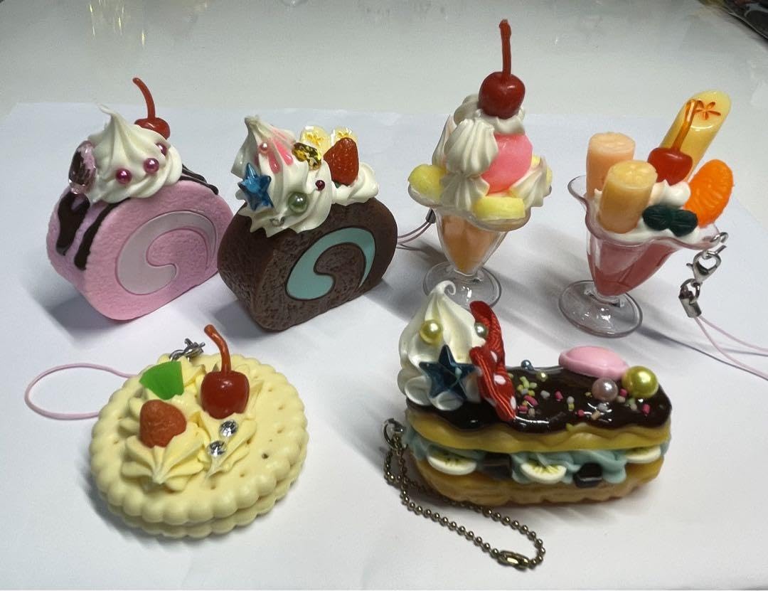 IHOPスイーツキャラクター キーホルダー 2個セット Amazon.co.jp: スイーツキーホルダー セット : おもちゃ