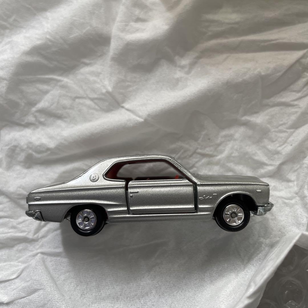 Amazon.co.jp: トミカ 21 ニッサン スカイライン 2000GT 1E