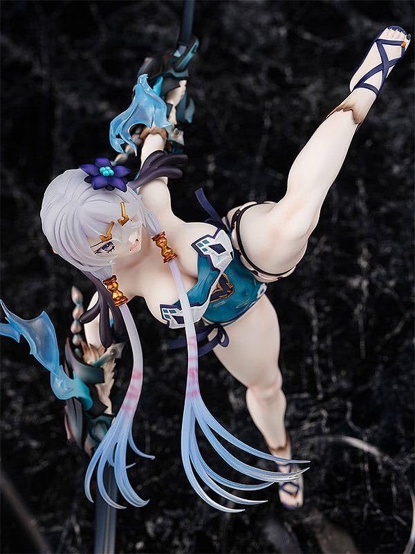 Amazon.co.jp: あみあみ限定特典付 ライザのアトリエ ～常闇の女王と