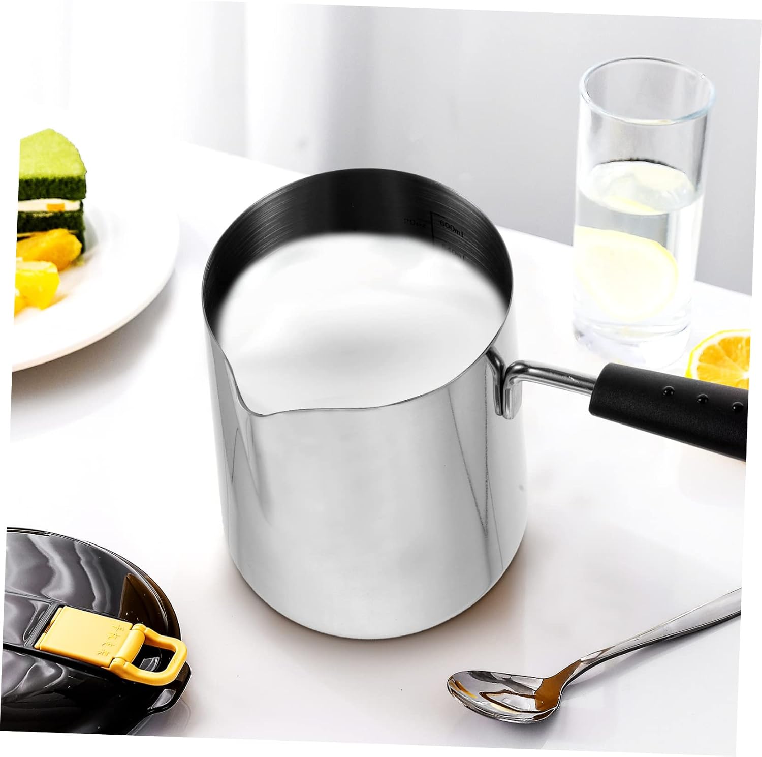 Saucepan with Pour Spout Stainless Steel Small Oil Pot Deep Design for Cooking Sauces and Heating Oil Compatible with Gas and Induction Stoves Easy to Clean Compact with Handle