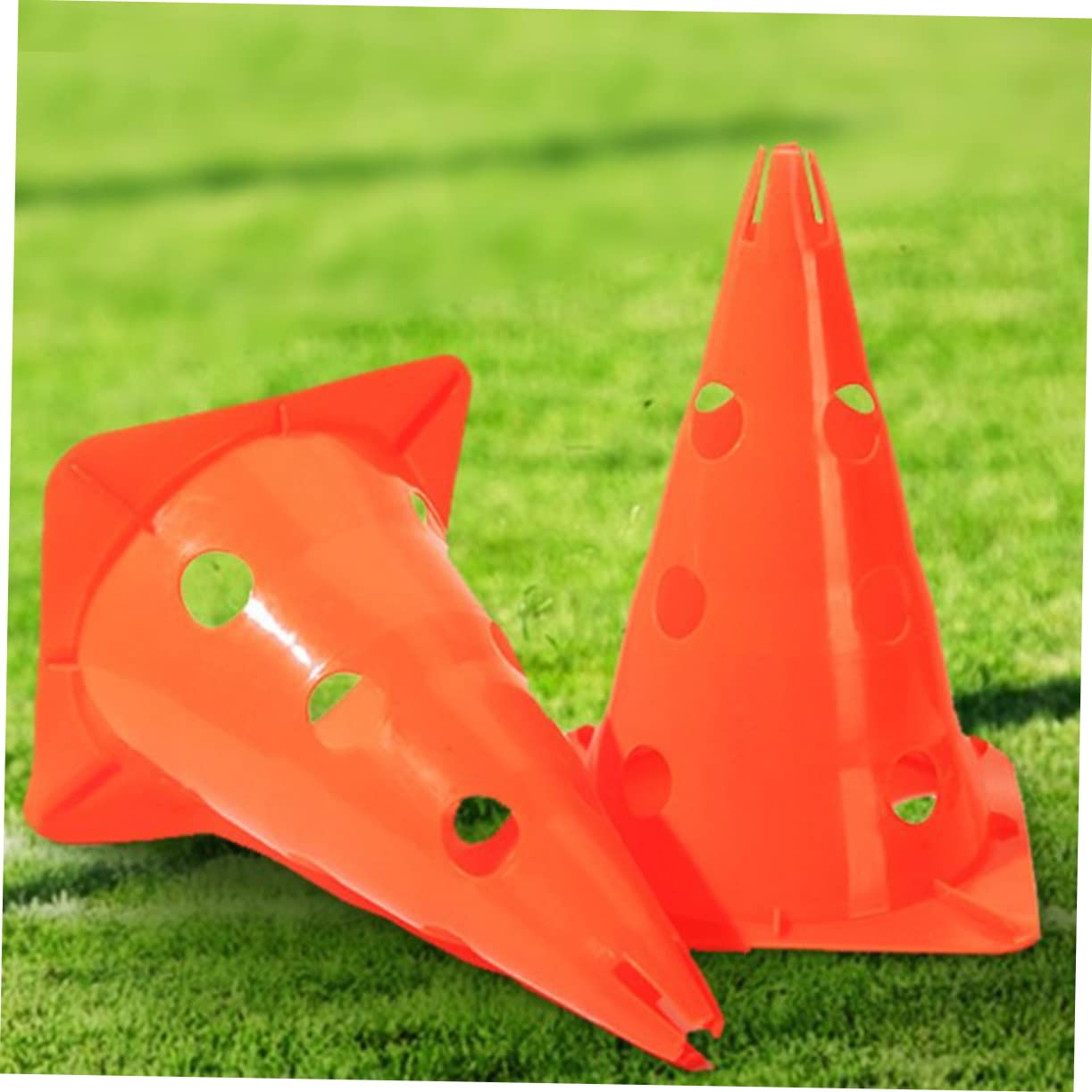 Toyvian 5pièces Cônes De Marquage à Fentes De Cônes pour Obstacle De Football Ajourés pour Signalisation De Patinage Et Entraînement Orange