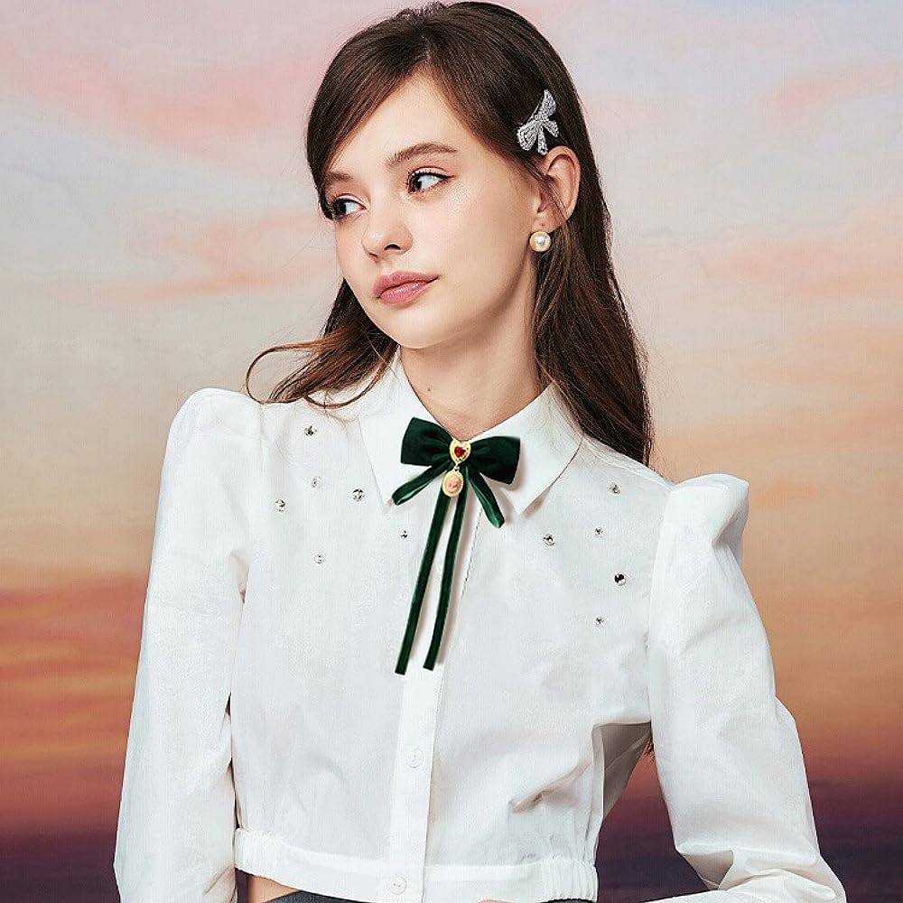 Red Heart Cameo Ladies Bow Pre-Tied Brooch for Women Elegant Rhinestone Love Velvet Ribbon Neck Tie Brooches Lapel Pins Christmas Wedding Prom Party Costume Bow Tie Winter Dress Accessories image 3
