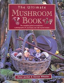 Paperback The Ultimate Mushroom Book