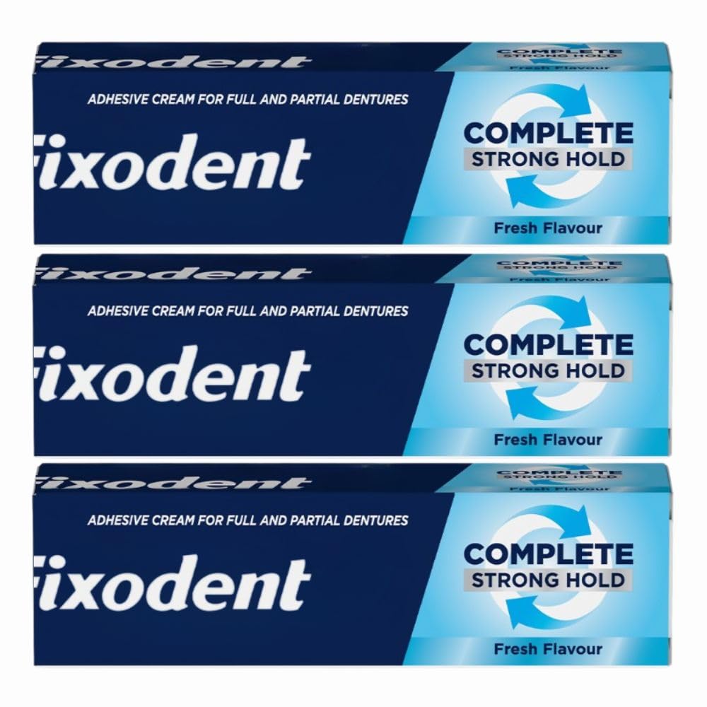 Fixodent Set di 3 creme adesive complete per protesi dentarie 47 g – Sapore di menta fresca – Tenuta e comfort per tutto il giorno – Giunto solido per protesi dentarie complete e