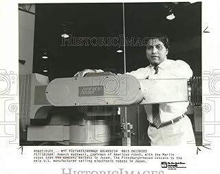 Historic Images -Press Photo Romesh Wadhwani, of American Robot, with Merlin Robot, Pittsburgh