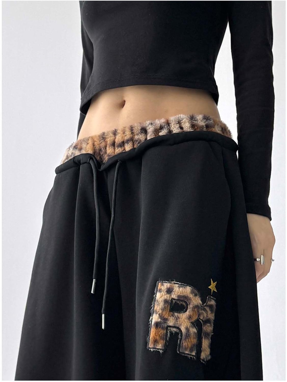 Y2K Wide Leg Sweatpants for Women with Leopard Trim, Baggy Cargo Joggers Graphic Lounge Pants for Streetwear & Hip Hop - Image 4