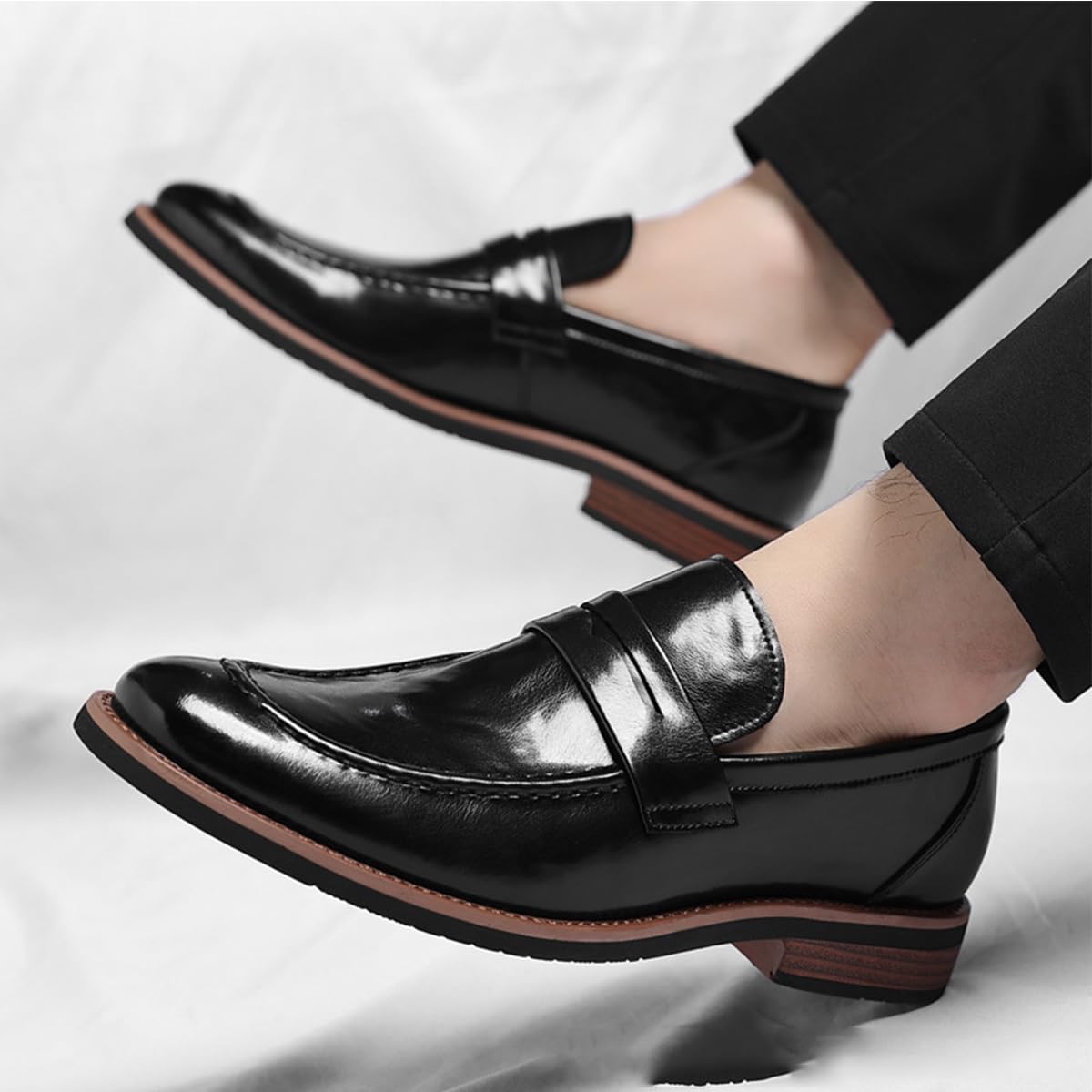 Mocasines para Hombre, Castellano de Piel sin Cordones, Zapatos de Traje Estrechoe per Vestir de Boda de Negocios