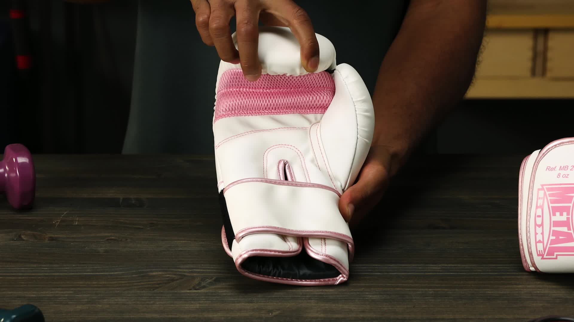Gants De Baseball Marucci MBG2BKSMFW V2 | Taille M, Blanc Bronzé | Pour Batteur Intermédiaire