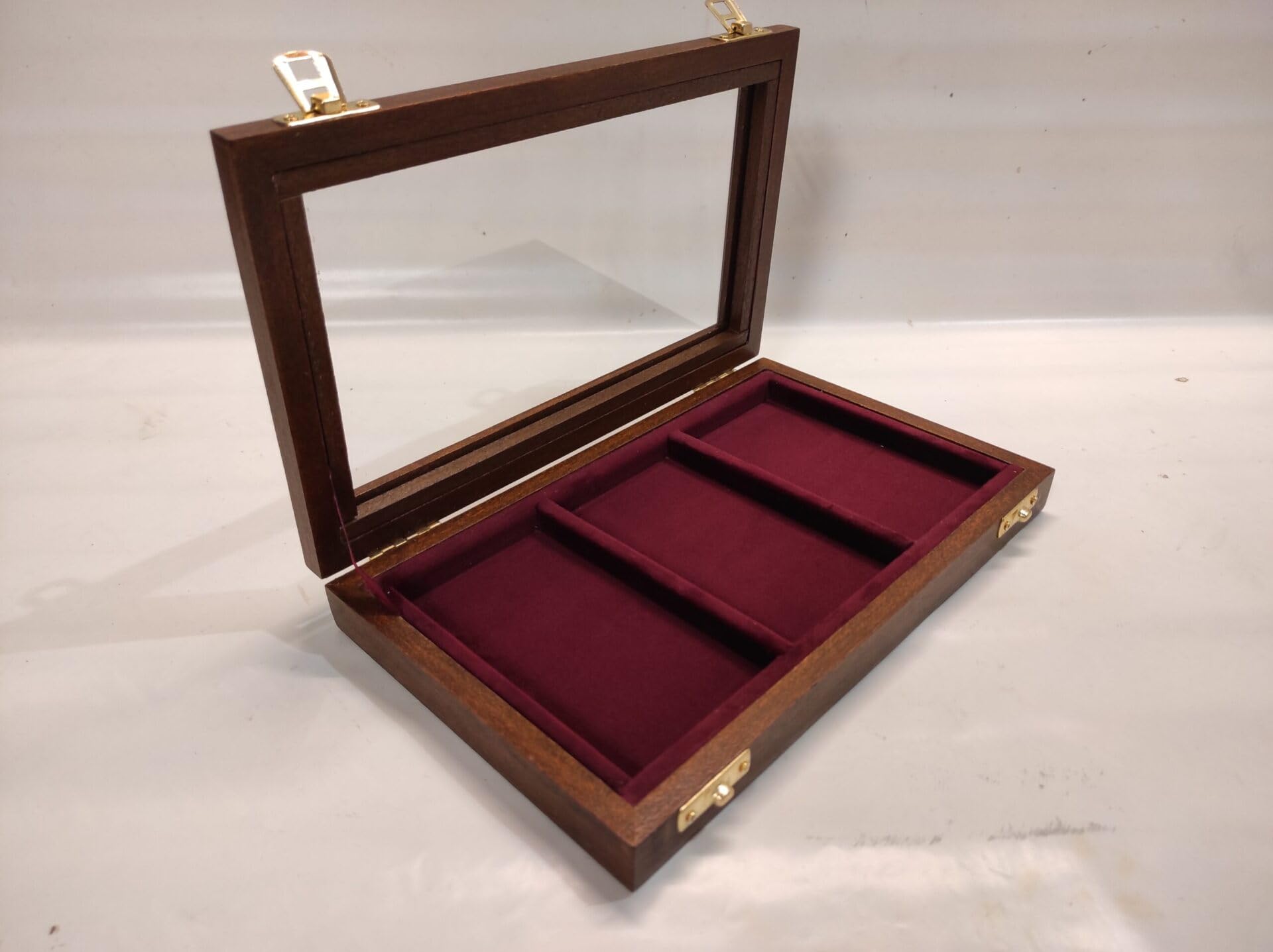 Vitrine médaille Militaire en Bois Massif et Verre, Coffret présentoir Fait Main pour 3 médailles avec Ruban, Velours au Choix, Artisanat Italien