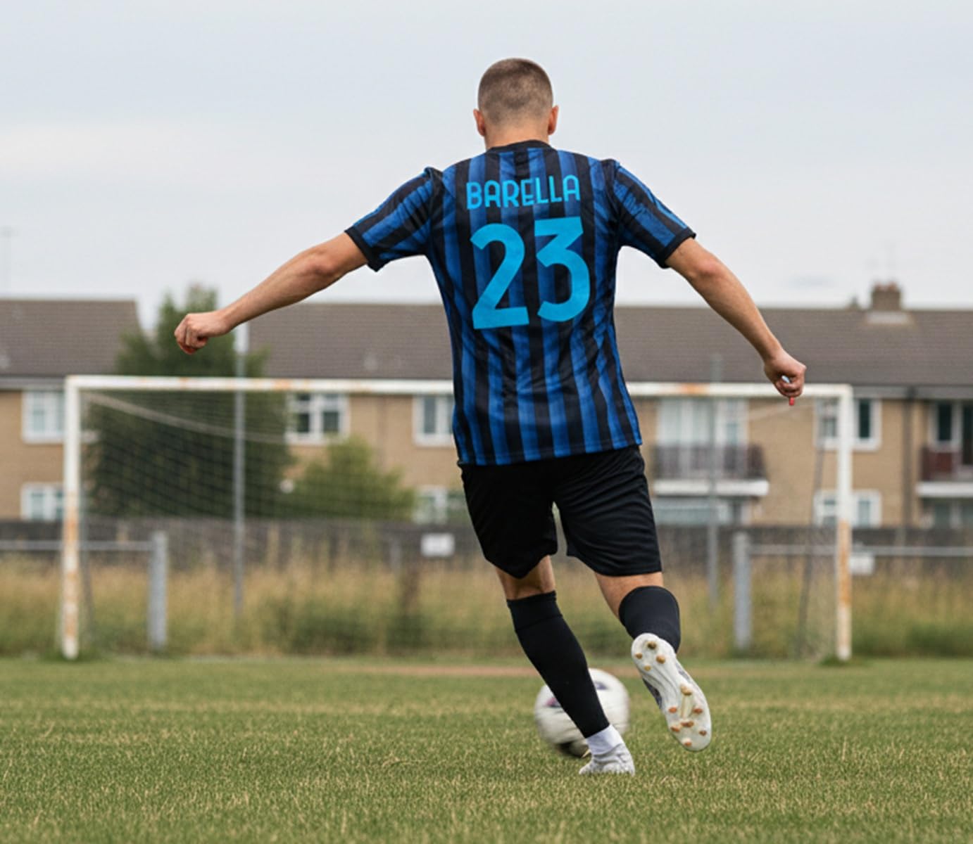 Generico Kit Maglia Neroazzurra Barella 23 Pantaloncini e Calzettoni, Replica Ufficiale 2025/2026, Adulto Ragazzo e Bambino