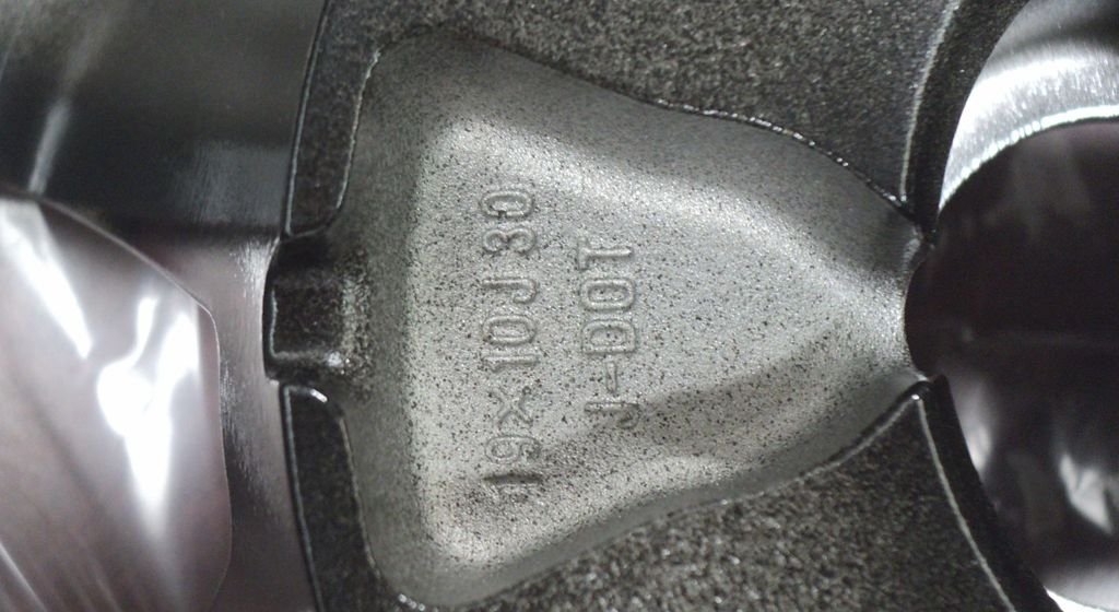 日産　ホイール ENKEI PerformanceLine PF01 のパーツレビュー | サクラ(hiro294