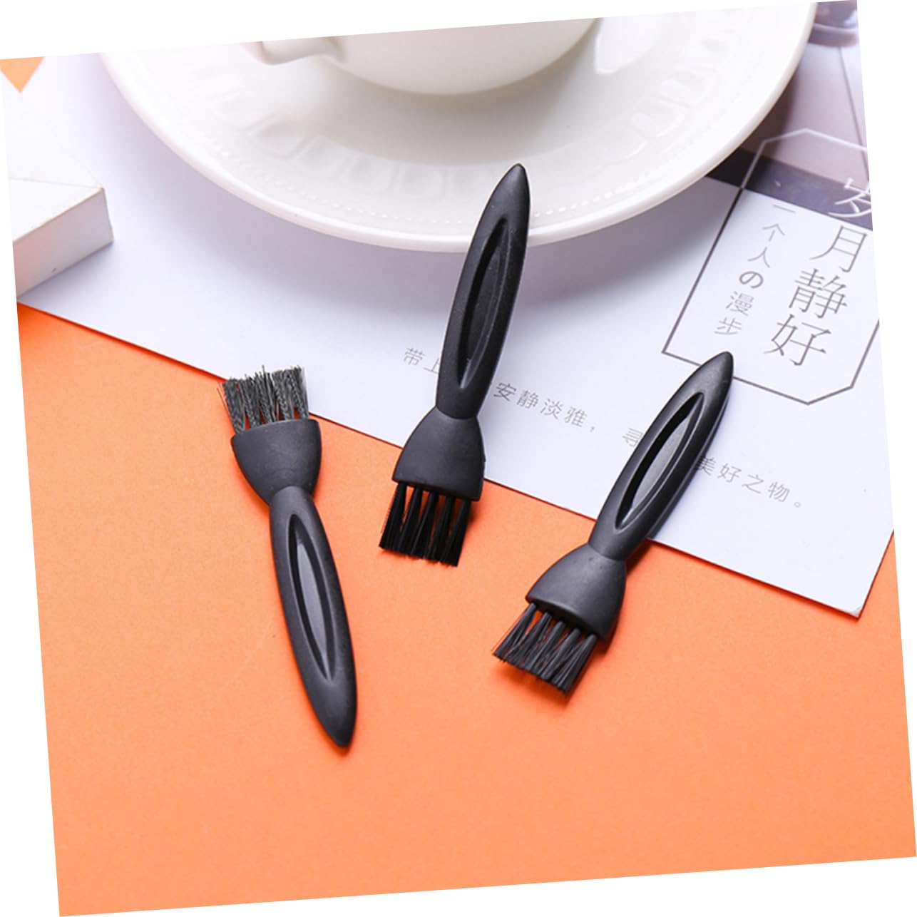 100pcs Shaver Cleaning Brush Compact Small Tool for Razor Clipper Trimmer Maintenance Durable Non-shedding Material Lightweight Easy to Grip for Daily Use