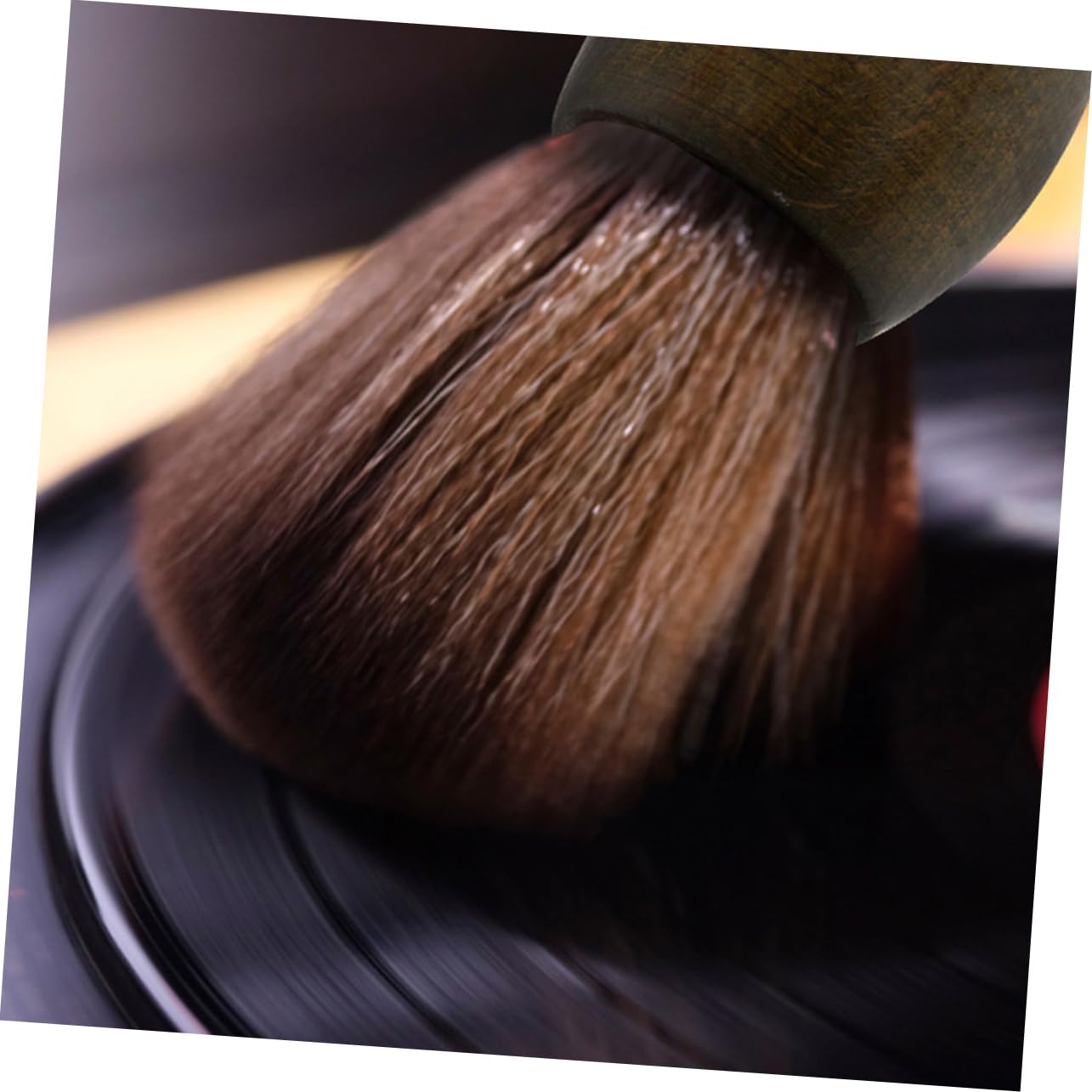 jojofuny Spazzola la Pulizia dei Dischi in Vinile, Setole Morbide, Manico in Legno, Antistatica, 2 Pezzi per Cura e Manutenzione del Giradischi | Set per Polvere e Manutenzione, Adatta a Vinile e Giradischi, Setole Morbide per Casa e Uso Professionale