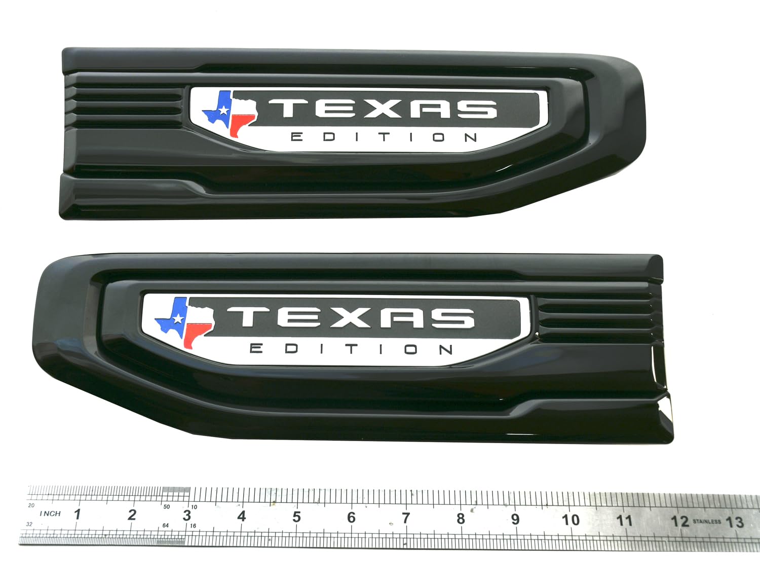 Coppia di emblemi di ventilazione Texas Edition 3D per lato conducente e passeggero, compatibili con Sierra GM 85160715 86532094 2019-2025 (linea nera)