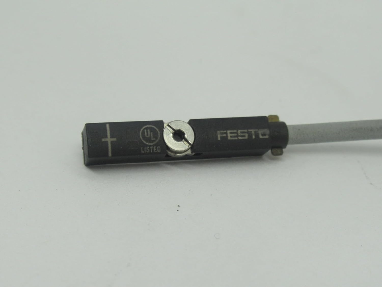 FESTO SMT-8M-A-PS-24V-E-0,3-M8D SENSOR