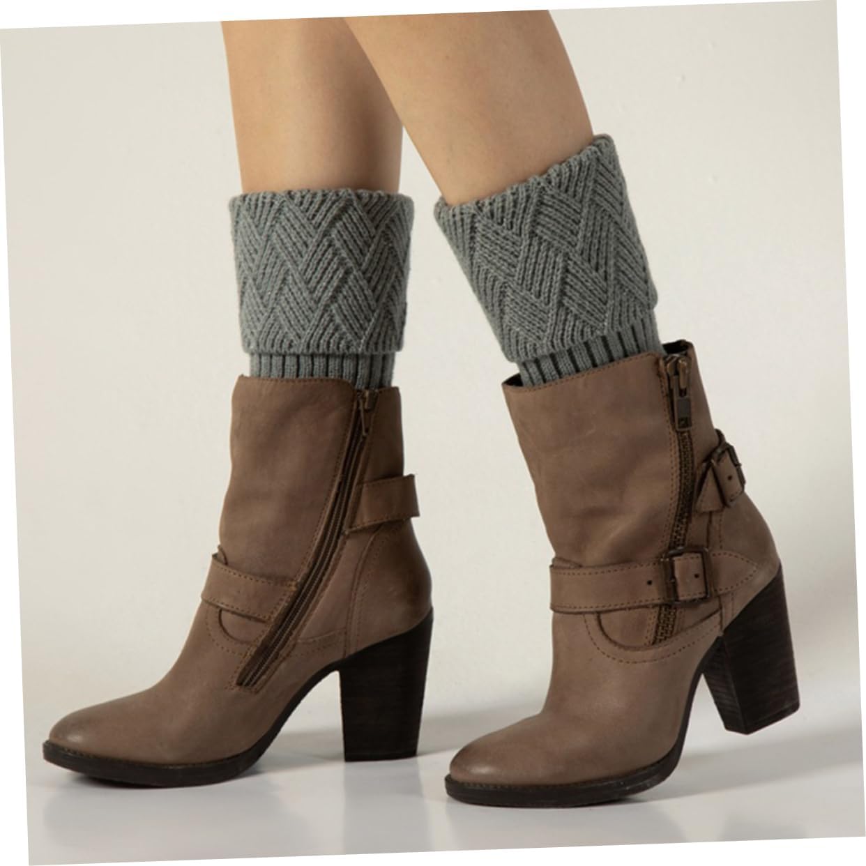 4 Pairs Women Knitted Leg Warmers Gray and Beige Cozy Leg Covers for Fashionable and Women