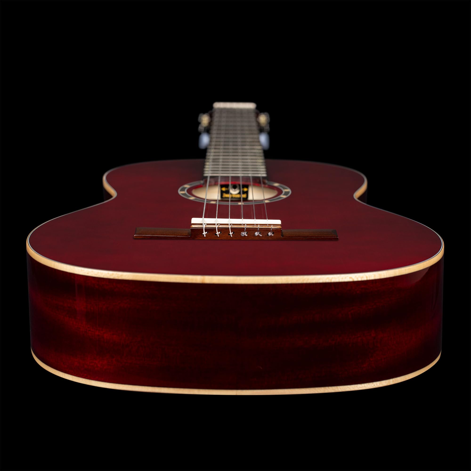 Ortega Guitars Chitarra Concerto Rossa Misura Standard - Serie Family - include Gig Bag - mogano/top in abete (R121WR)