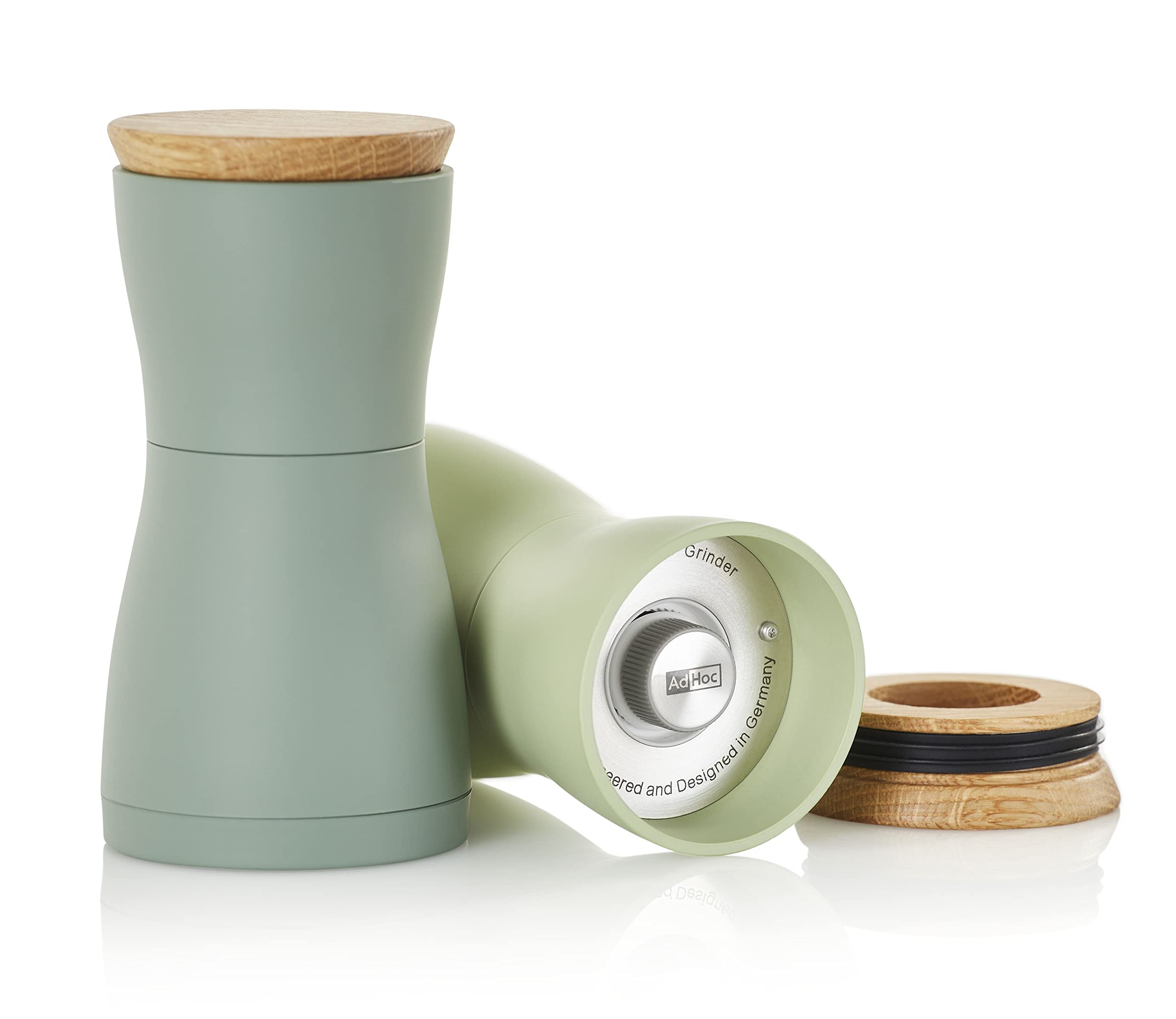 AdHoc Twin Pfeffermühle & Salzmühle Set, dark green & light green | Saubere Oberflächen dank Upside-down Design, mit Keramikmahlwerk und Aromaschutzkappe aus Holz
