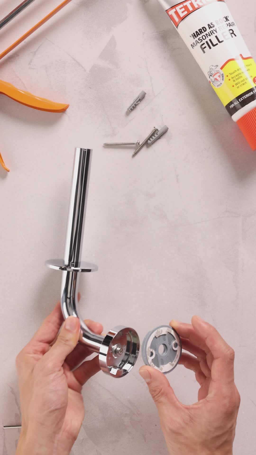 grohe essentials toiletrolhouder rond wand 1-gats metaal