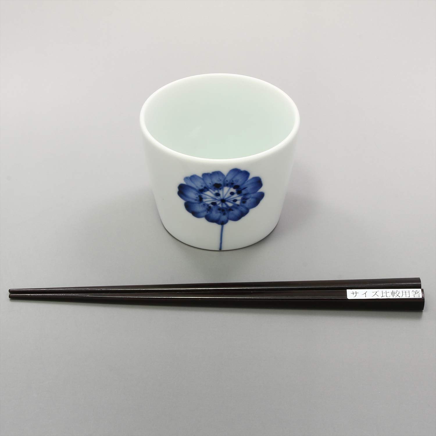 新品波佐見焼一輪花14.2cm取り皿