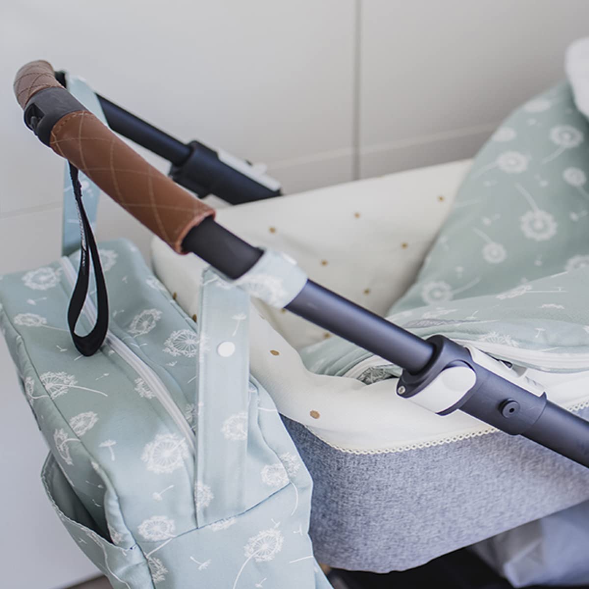 Matratze Kinderwagen Mimuselina – Kinderwagen Matratze aus 100 % OEKO-TEX-zertifizierter Baumwolle – Atmungsaktiv und Waschbar – Für Sommer und Winter – Handgefertigt in Spanien
