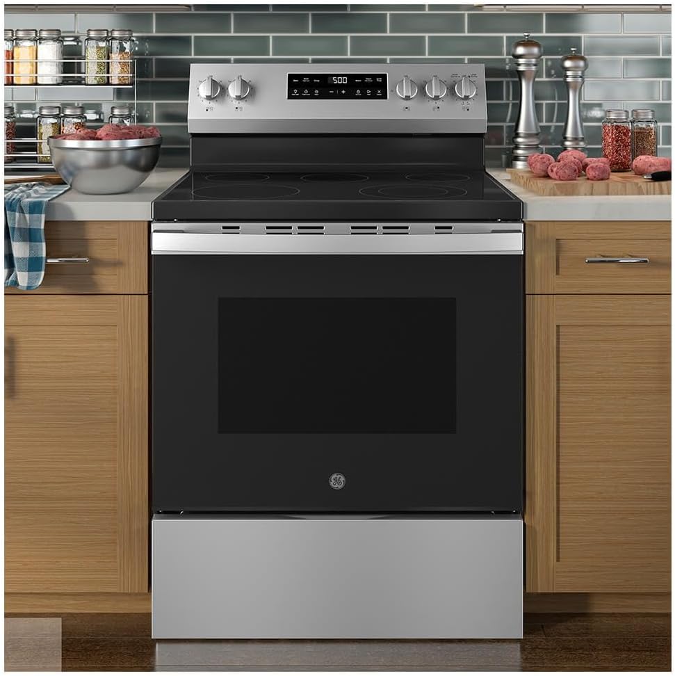 GE 30 in. 5 Burner Element Free-Standing Electric Range in Stainless Steel with Crisp Mode GRF500PVSS