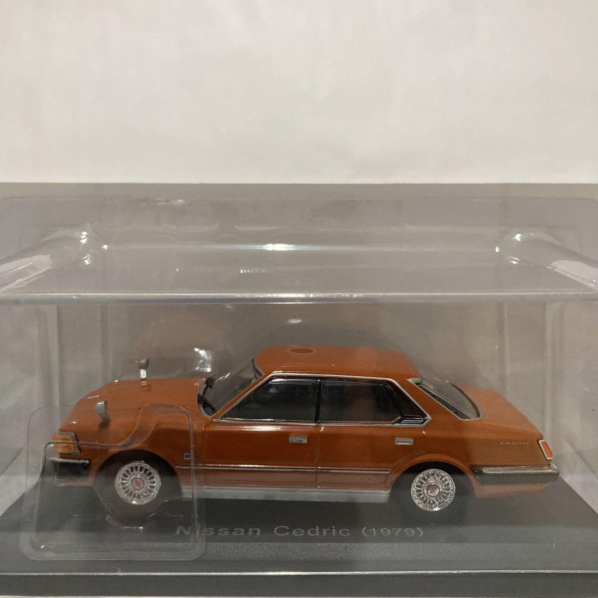 | アシェット 国産名車コレクション 1&frasl;43 Nissan Cedric 1979年