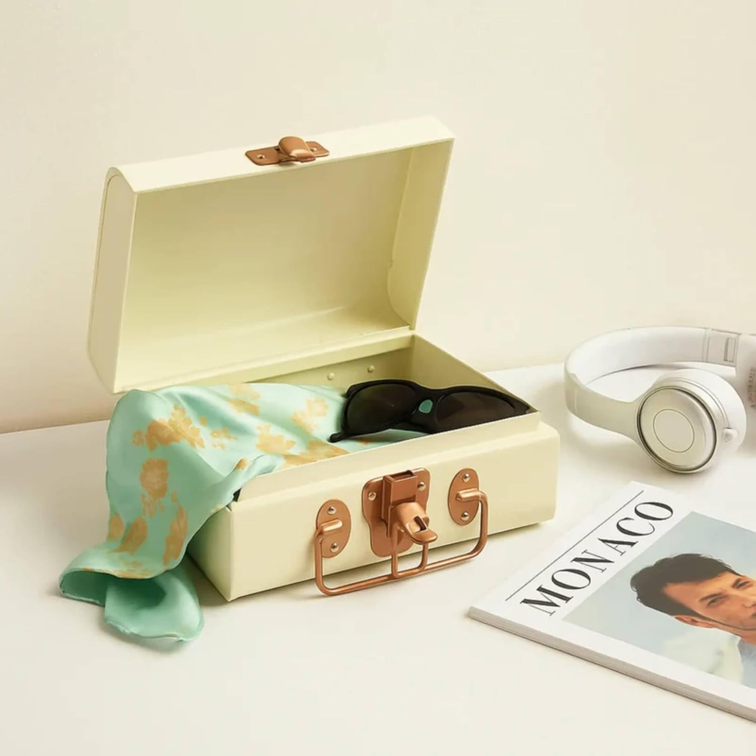 Elan Vintage Style Metal Mini Trunk Box Decorative Off White Storage Box with Gold Accents Lockable Treasure Chest Jewelry Box and Gift Trunk for Home Décor-image-34