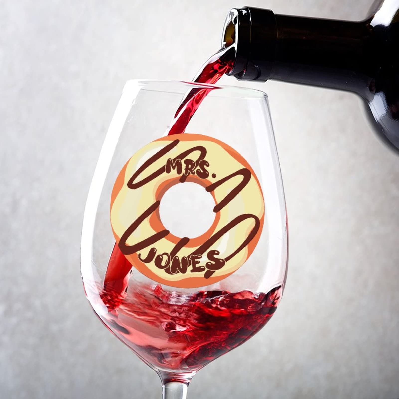 Verre à vin personnalisé unique avec motif donuts, cadeau d'anniversaire idéal