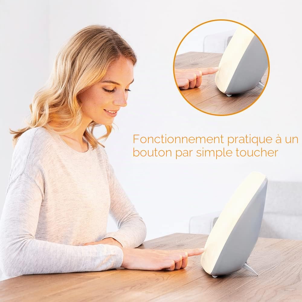 Beurer TL41UK Lampe LED compacte SAD, aide à lutter contre les troubles affectifs saisonniers et offre 10 000 lux de lumière, design compact et luminothérapie LED sans UV, dispositif médical certifié