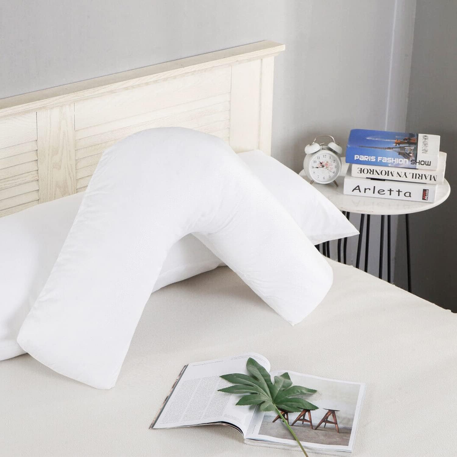 ASIA LINENS Orthopedic V Pillow with Complementary V shaped Pillowcase